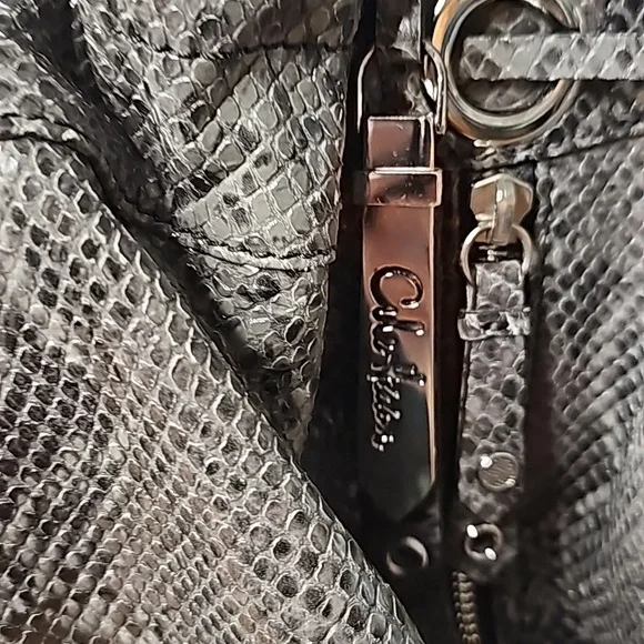 Cole Haan Bag/Purse - Picture 3 of 13